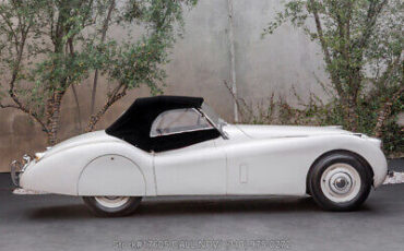 Jaguar-XK-1952-White-Other-Color-0-9