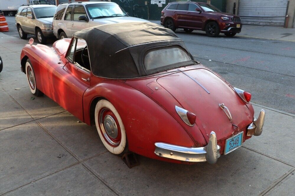 Jaguar-XK-1956-Red-Black-0-3