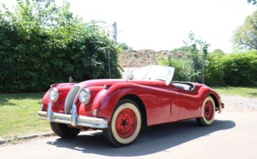 Jaguar-XK-1957-Red-Black-0-1