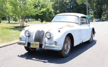 Jaguar-XK-1958-White-Red-0-1