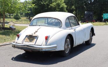 Jaguar-XK-1958-White-Red-0-4