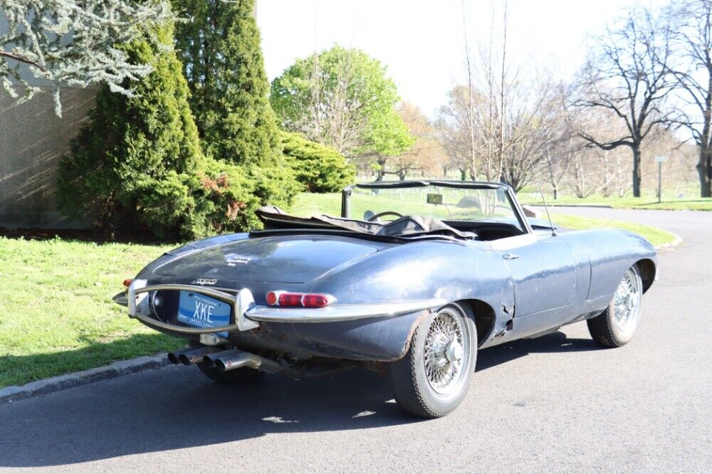 Jaguar-XK-1967-Blue-Gray-0-4