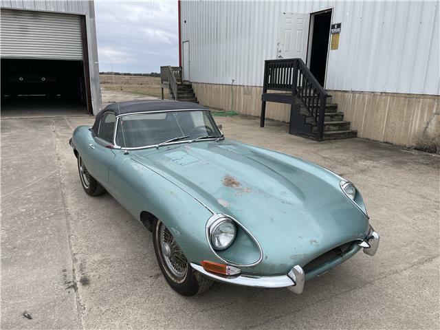 Jaguar-XK-1968-91197-1