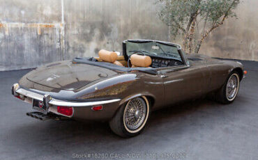 Jaguar-XK-1973-Black-Other-Color-0-4