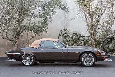 Jaguar-XK-1973-Black-Other-Color-0-9