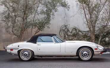 Jaguar-XK-1973-White-Other-Color-0-9