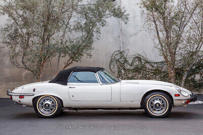 Jaguar-XK-1973-White-Other-Color-0-9