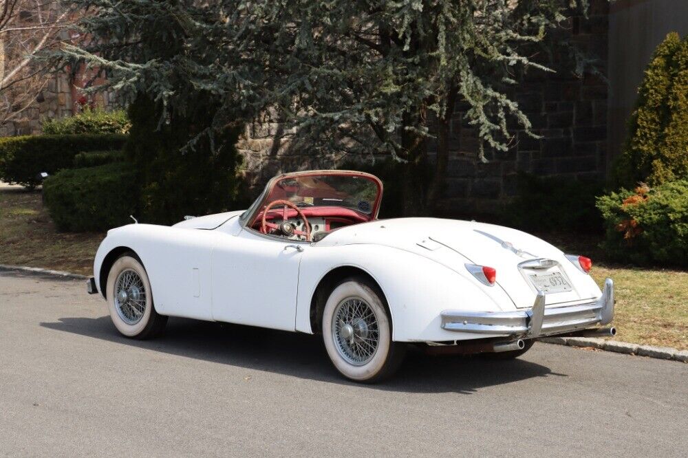 Jaguar-XK-Cabriolet-1959-White-Red-0-5