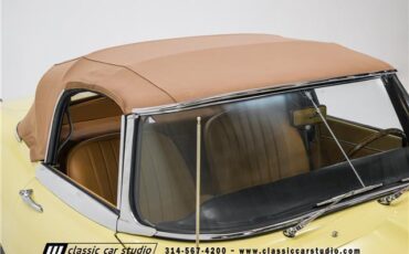 Jaguar-XK-Cabriolet-1966-Yellow-Tan-33017-11