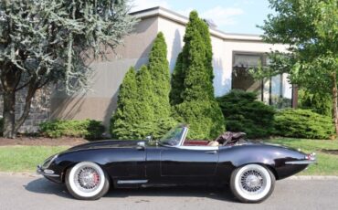 Jaguar-XK-Cabriolet-1967-Black-Tan-0-3