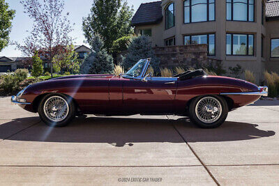 Jaguar-XK-Cabriolet-1967-Burgundy-Black-111553-2