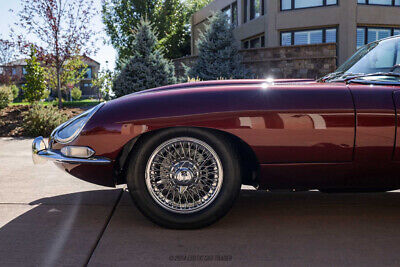 Jaguar-XK-Cabriolet-1967-Burgundy-Black-111553-3