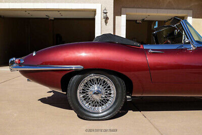 Jaguar-XK-Cabriolet-1967-Burgundy-Black-111553-9