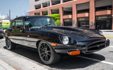 Jaguar-XK-Coupe-1969-Black-Black-64374-11