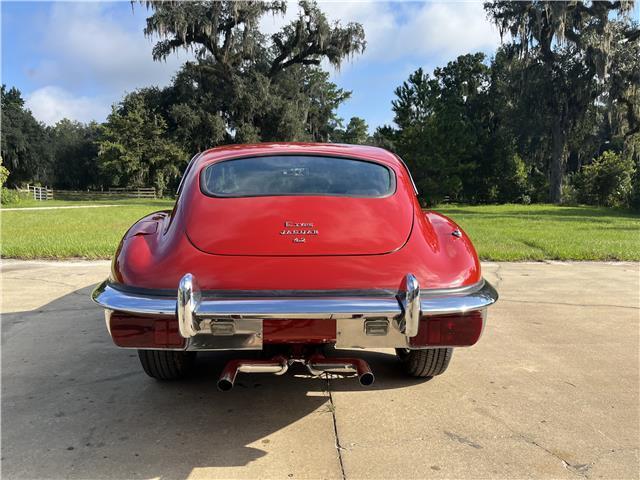 Jaguar-XK-Coupe-1969-Red-Black-128049-10