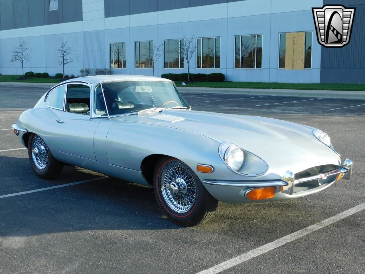 Jaguar-XK-Coupe-1970-Silver-Black-24935-7