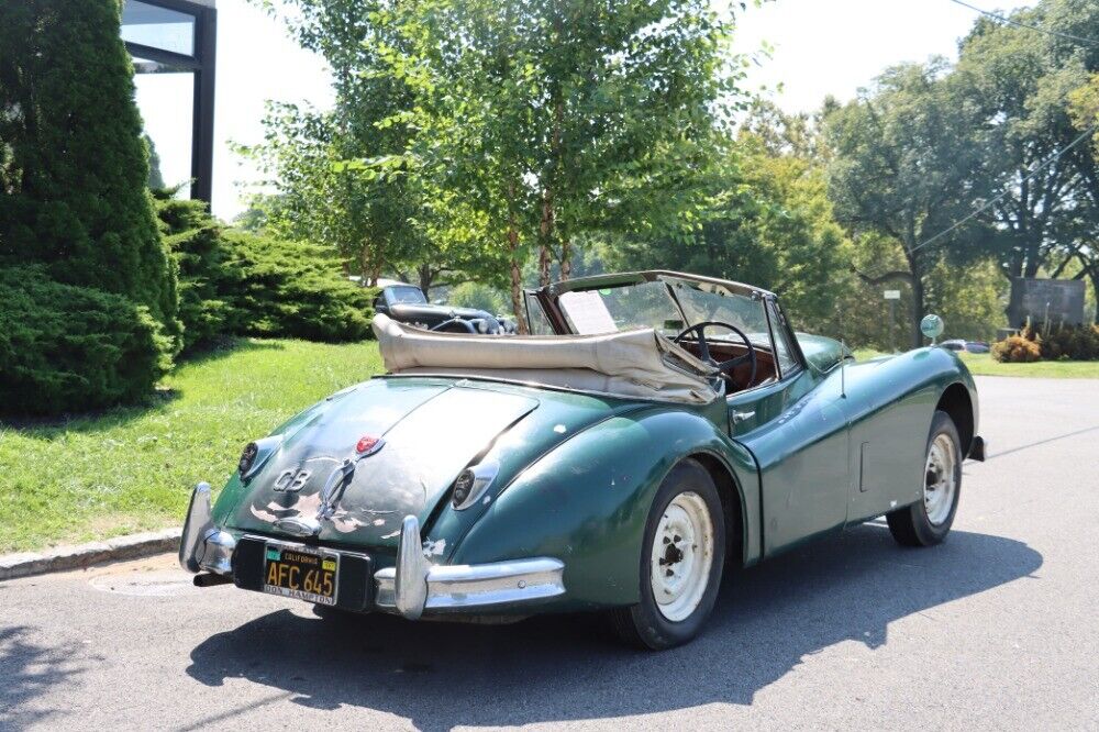 Jaguar-XK140-DHC-1956-Green-Gray-0-4