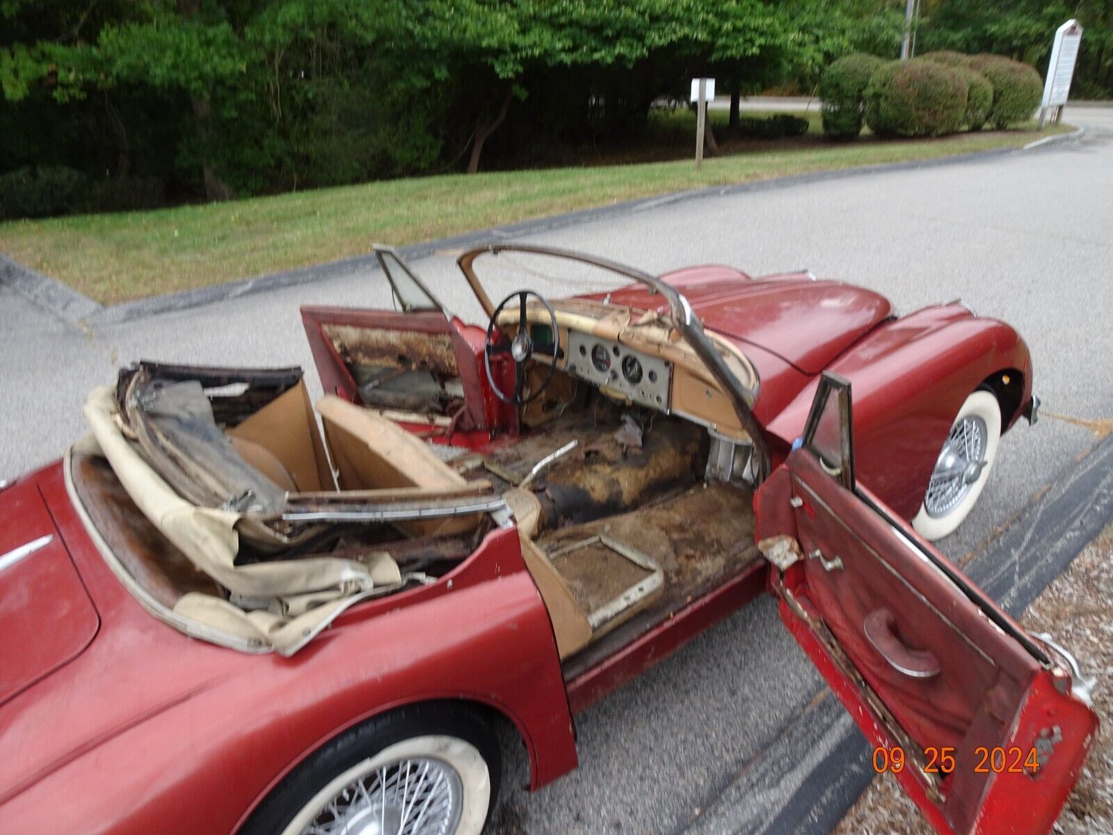 Jaguar-XK150-Cabriolet-1961-Red-Biscuit-99999-12