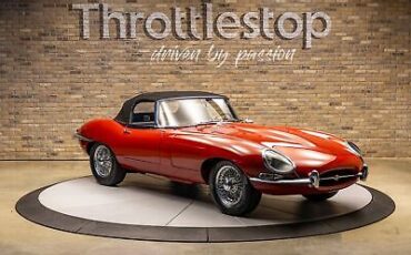 Jaguar-XKE-Cabriolet-1966-Red-Black-85332-7