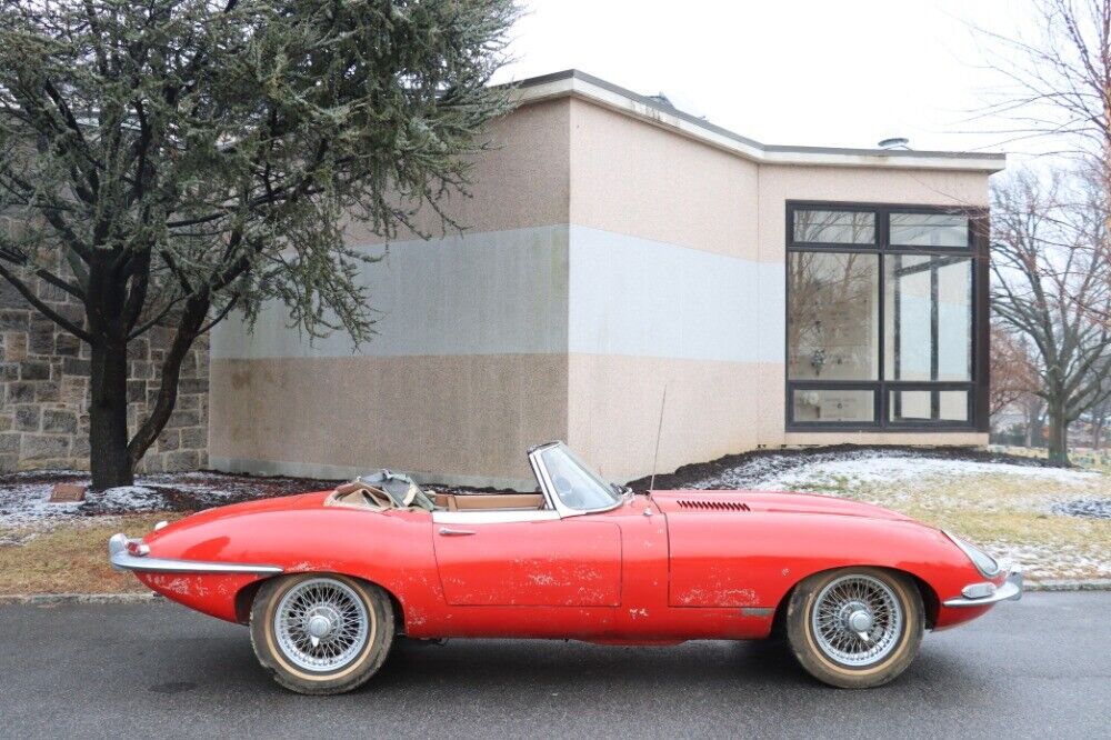 Jaguar-XKE-Series-I-1967-Red-Tan-0-1