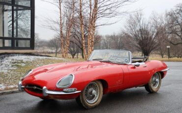 Jaguar-XKE-Series-I-1967-Red-Tan-0-5