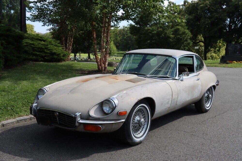 Jaguar-XKE-Series-III-1972-Tan-Tan-0-1