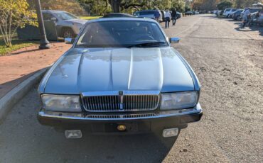 Jaguar-Xj6-vanden-plas-1990-blue-186683-1