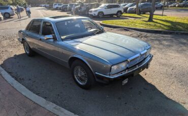 Jaguar-Xj6-vanden-plas-1990-blue-186683-2