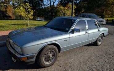 Jaguar-Xj6-vanden-plas-1990-blue-186683-7