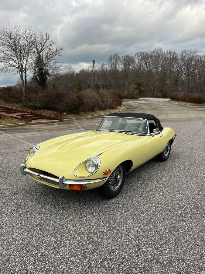 Jaguar-Xke-1970-yellow-85295-7