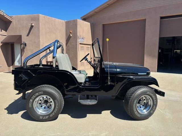 Jeep-1967-black-17881-3