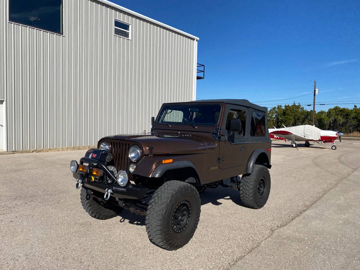 Jeep-1979-4506-1