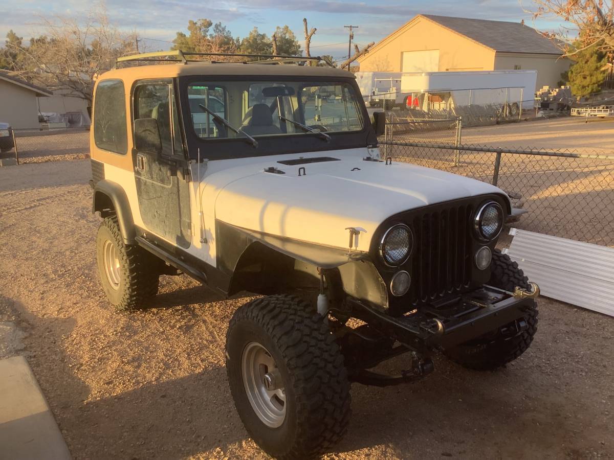 Jeep-1983-80467-1