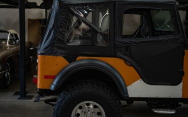 Jeep-CJ-1973-Orange-Black-9088-1