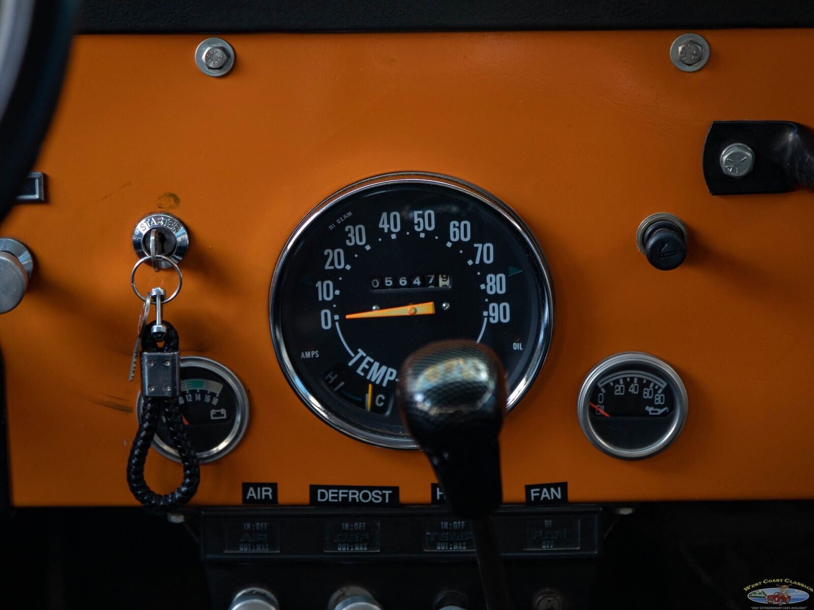 Jeep-CJ-1973-Orange-Black-9088-35