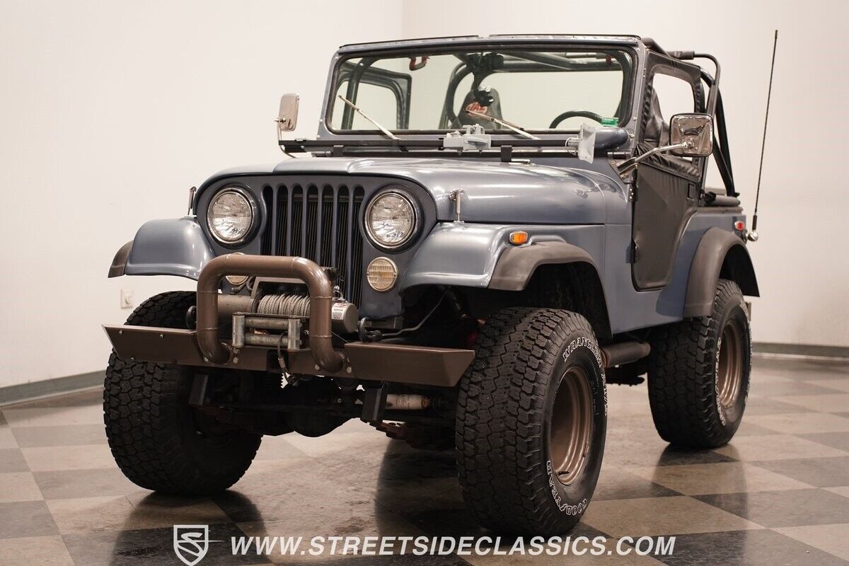 Jeep-CJ-1974-Gray-Black-103210-6