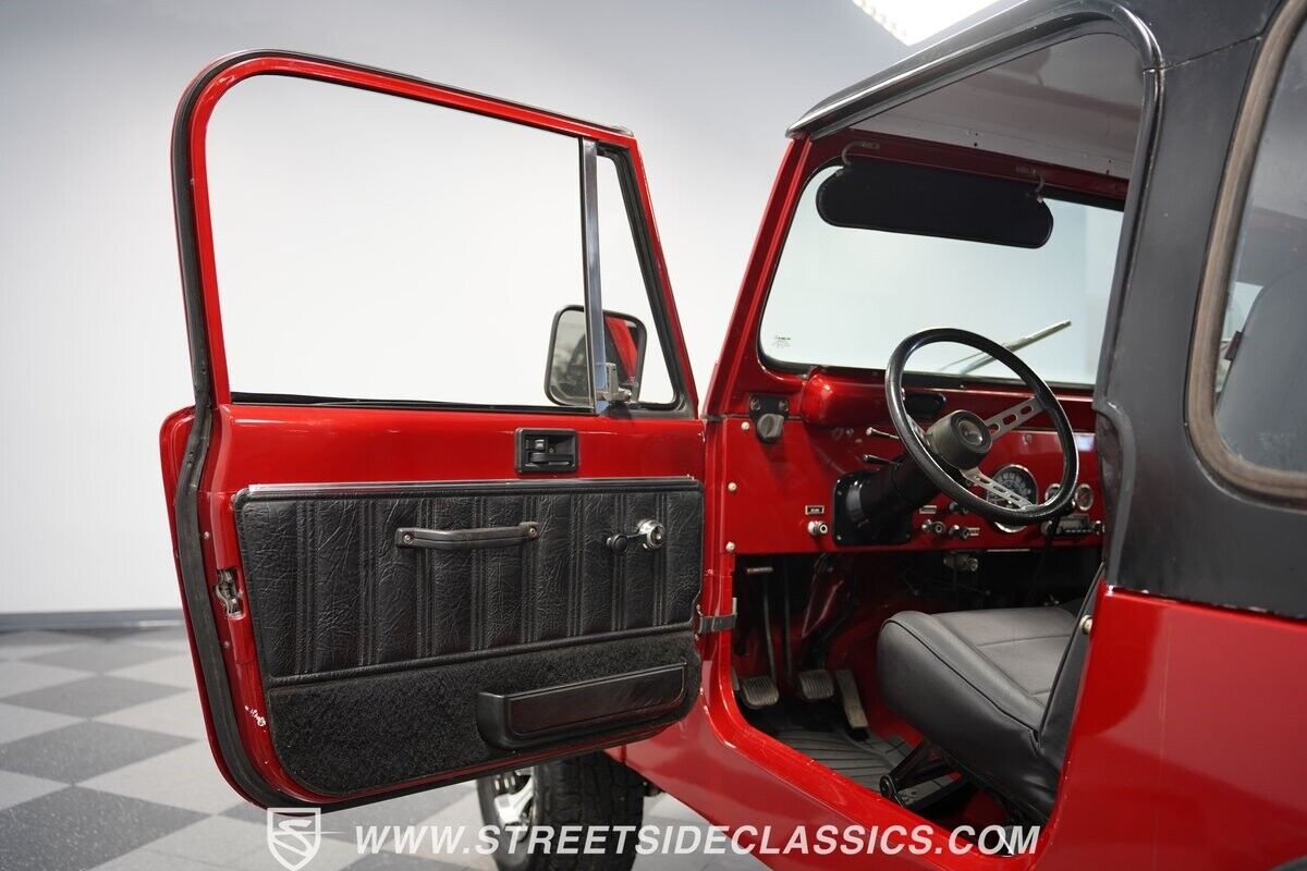 Jeep-CJ-1978-Burgundy-Black-98846-36