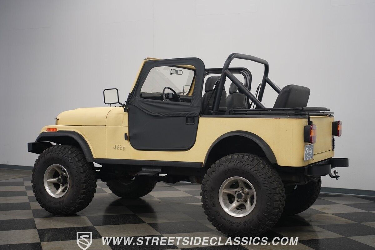 Jeep-CJ-1981-Tan-Black-1759-9