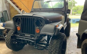 Jeep-CJ-1982-Black-Gray-0-1