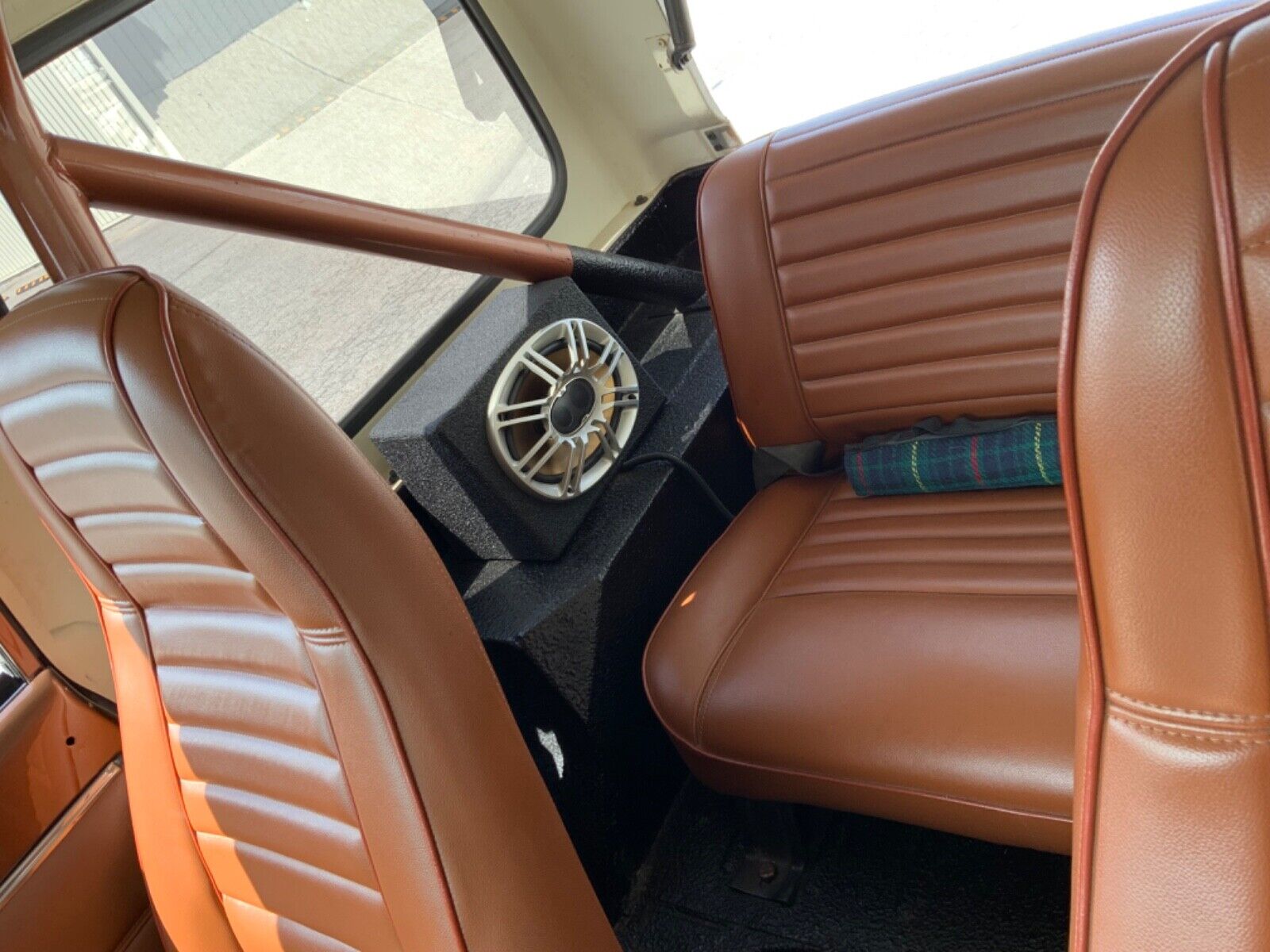 Jeep-CJ-1982-Brown-Tan-170590-16