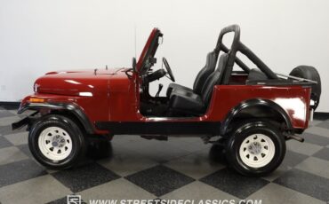 Jeep-CJ-1982-Burgundy-Black-3539-2