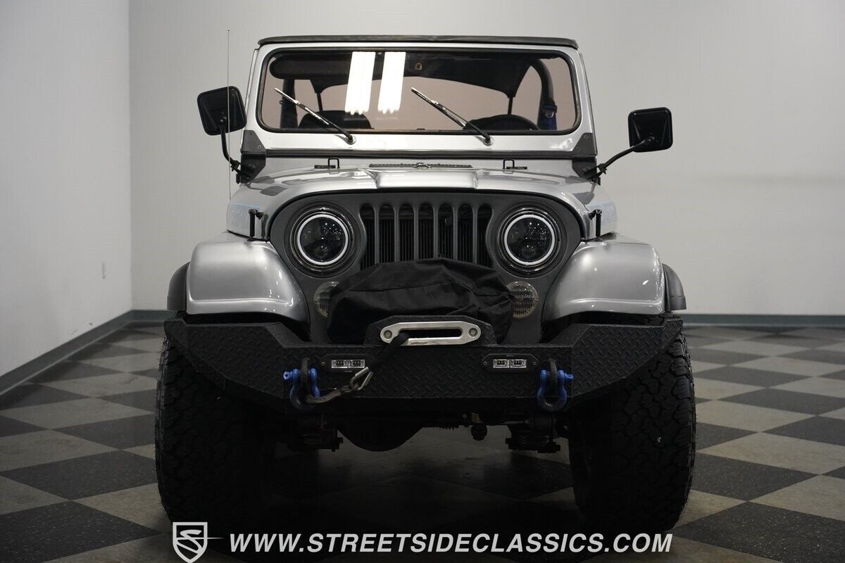 Jeep-CJ-1982-Silver-Black-46264-5