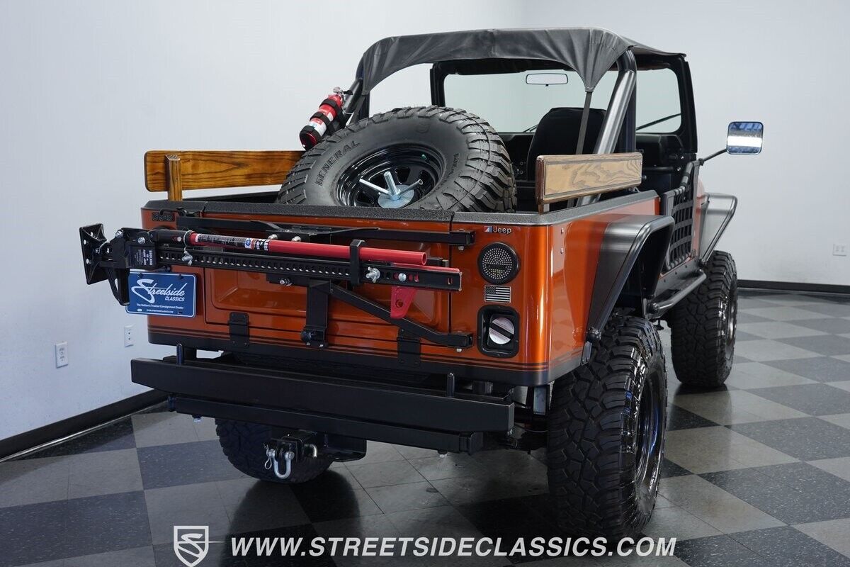 Jeep-CJ-1983-Orange-Black-145243-9