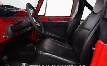 Jeep-CJ-1983-Red-Black-160334-3