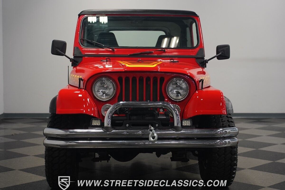 Jeep-CJ-1983-Red-Black-160334-5