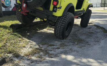 Jeep-CJ-1984-Black-yellow-805-20