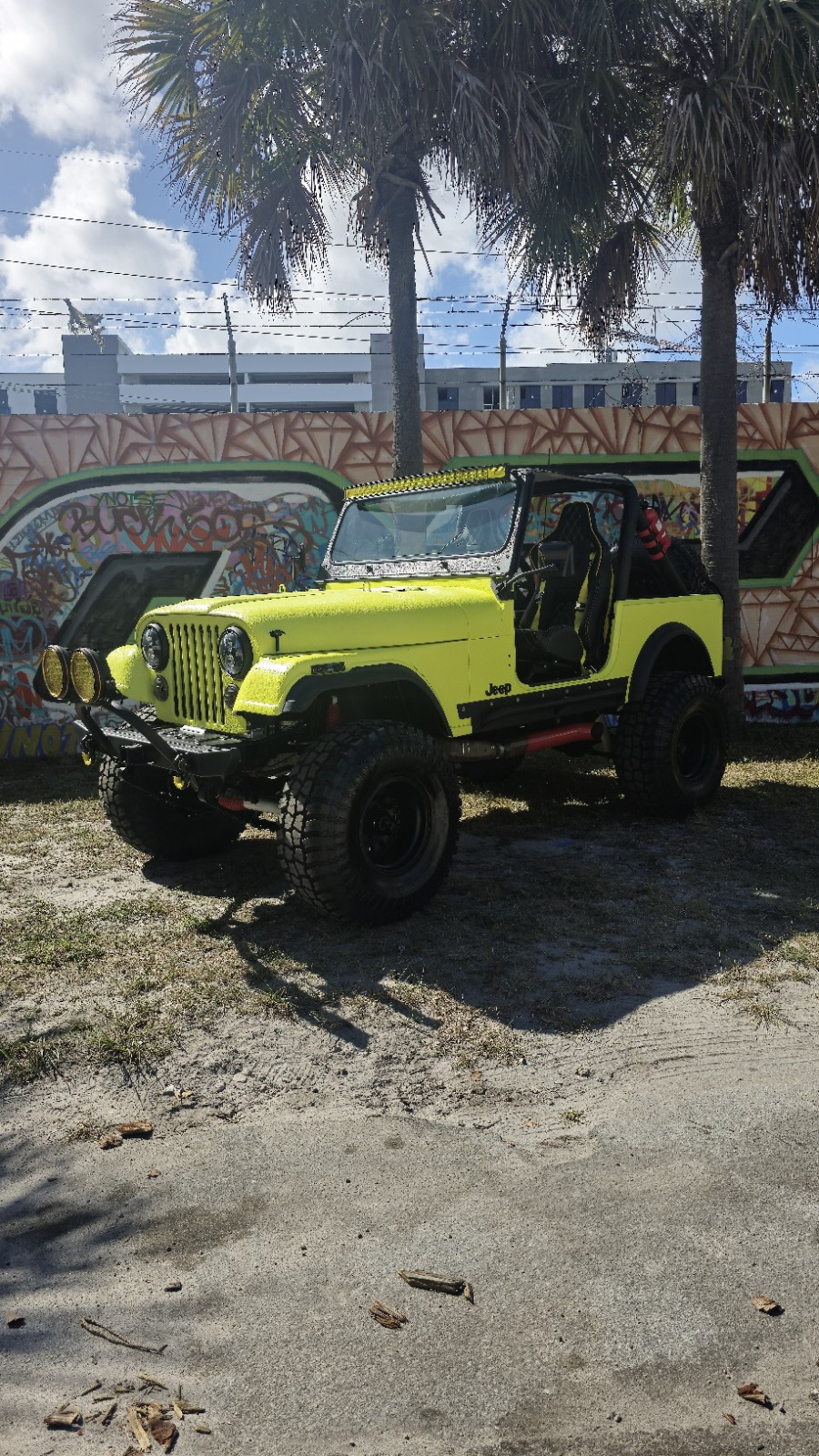 Jeep-CJ-1984-Black-yellow-805-7