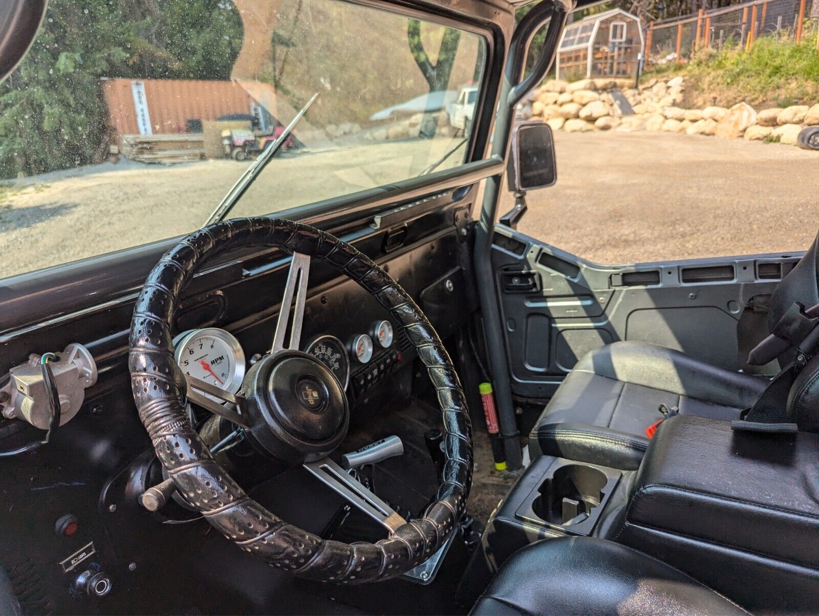 Jeep-CJ-1984-Gray-64374-9