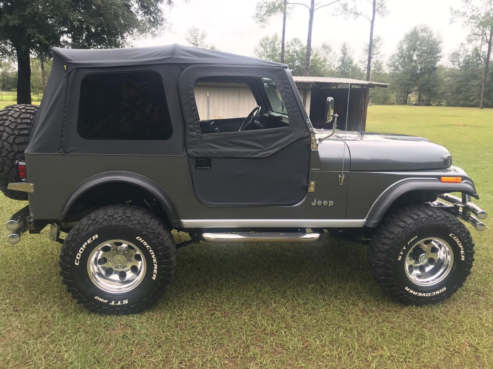 Jeep-CJ-1985-Gray-2569-2