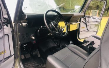 Jeep-CJ-1985-Gray-2569-4